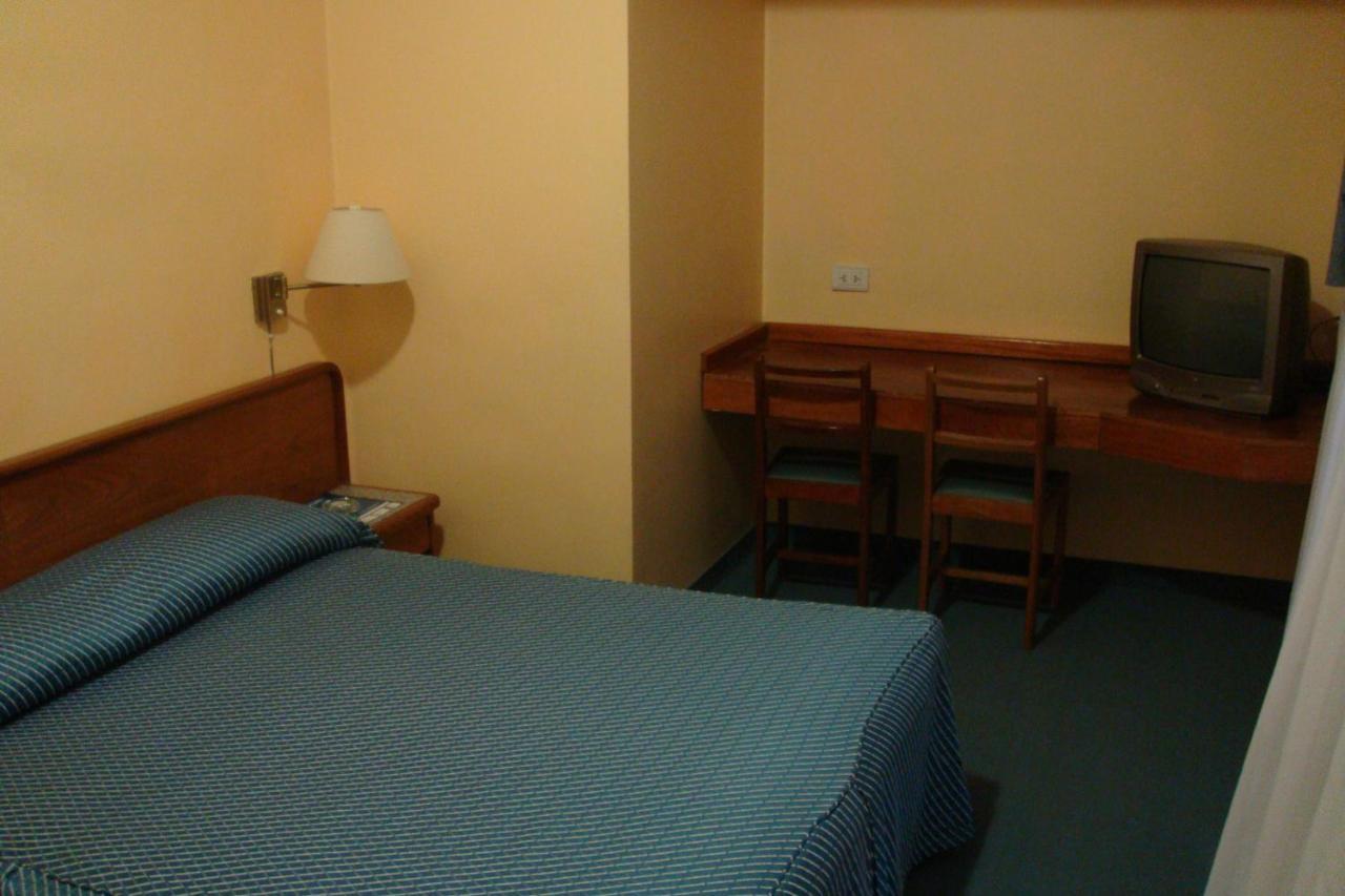 Alfa Hotel Buenos Aires Eksteriør bilde